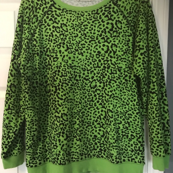 Green Leopard Zenana Sweatshirt - Picture 2 of 10